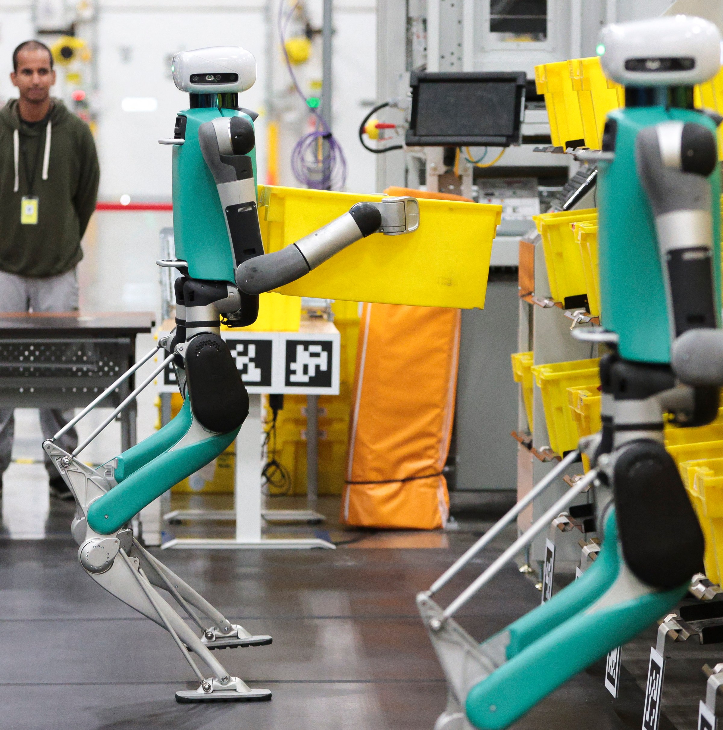 Amazon’s Automation Endgame: Replacing 600,000 Workers While Pretending the Robots Are Friendly