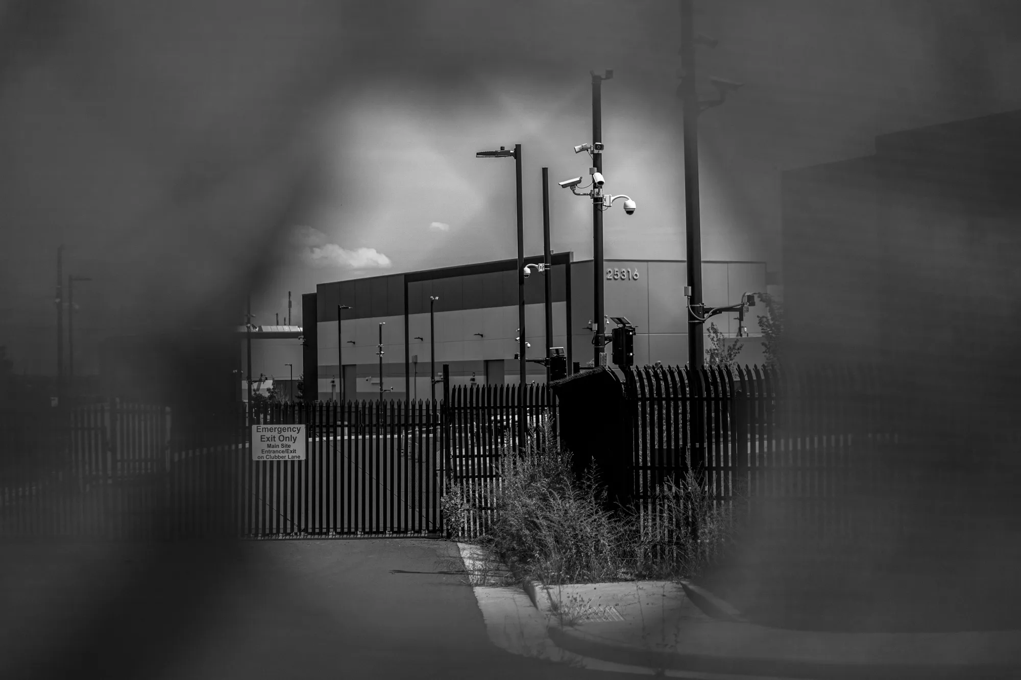 Amazon, the largest seller of cloud computing services, also builds its own artificial intelligence