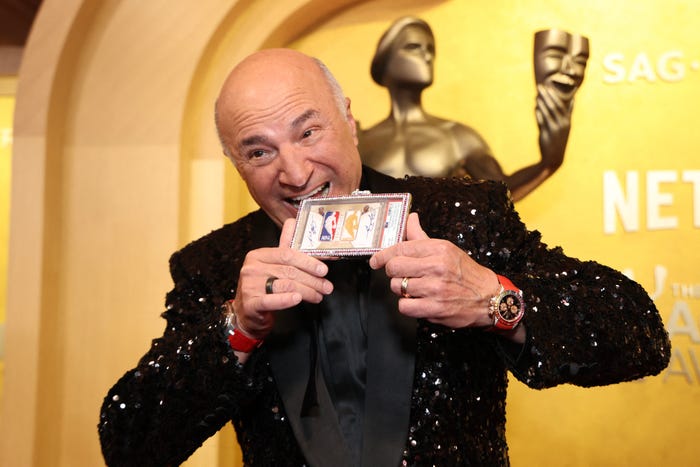 Kevin O'Leary at the 32nd Annual Actor Awards