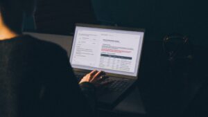 Claude Dashboards vs. BI-as-Code: The New Code vs. No-Code War Nobody Asked For